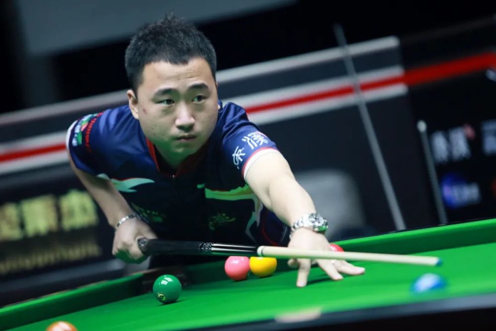 ESPN新赛季六大奖项预测出炉，约基奇领跑MVP席位，文班亚马防守称王，新秀球权争夺暗藏玄机