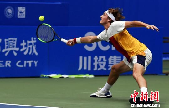 人签亿元合 人签亿元合