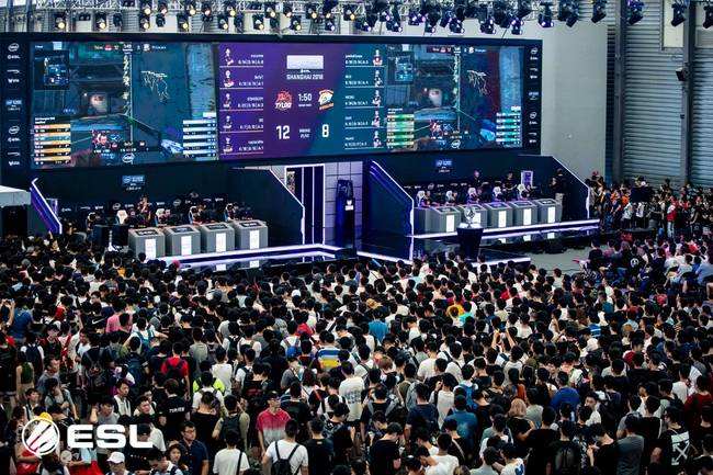 完整地讲述 完整地讲述