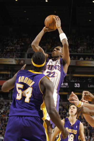 基特把球送 基特把球送